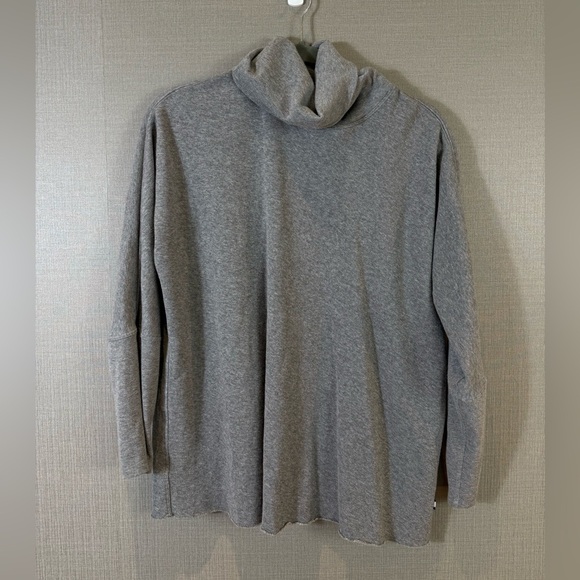 Kit and Ace Slouchy Turtleneck Sweatshirt Top Gray - Picture 2 of 7